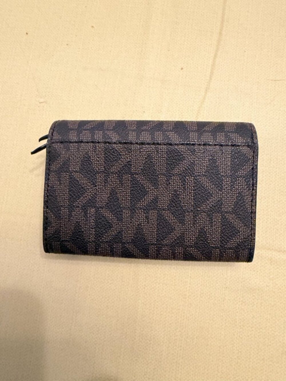 Michael Kors Jet Set 2 in 1 Wallet (NWOT) - Picture 2 of 4